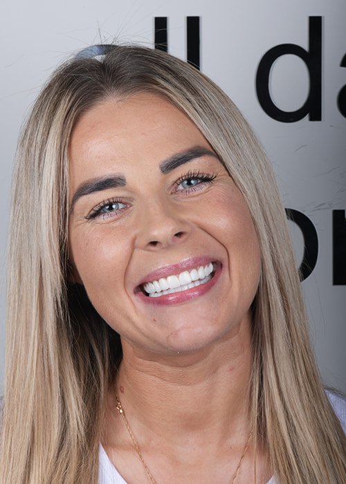 Happy-pacient-dental-treatment