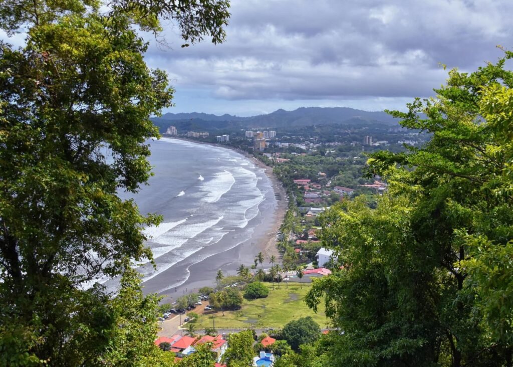 What is the Best Country for Dental Implants in 2026? Costa Rica
