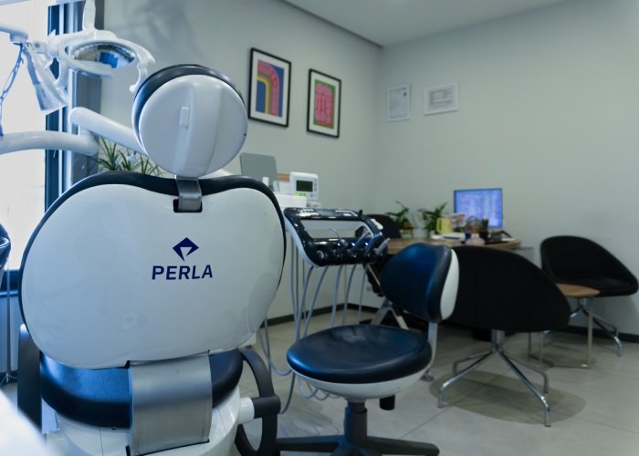 How Getting Dentures in Turkey Works