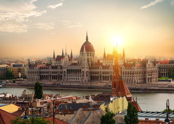 What is the Best Country for Dental Implants in 2026? Hungary